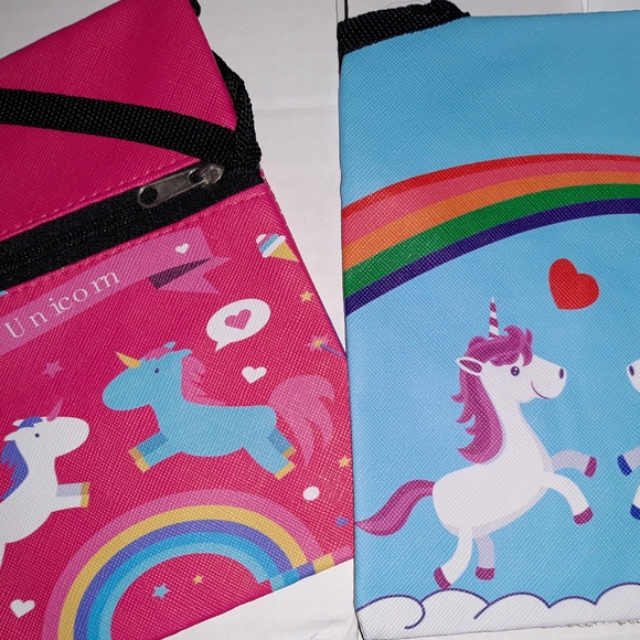 Crossbody Bag Adjustable Strap 4.75" X 6" Unicorn print Zip Close NEW - Picture 10 of 15